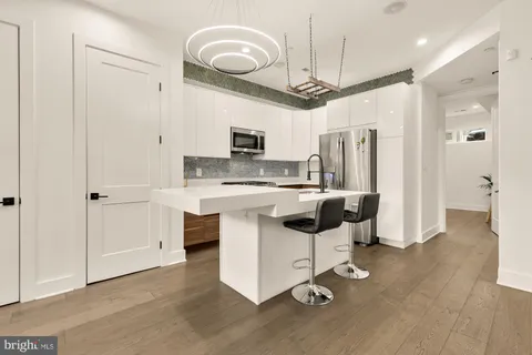 $395,000 | 1428 Meridian Place Northwest, Unit 1, Washington, DC 20010