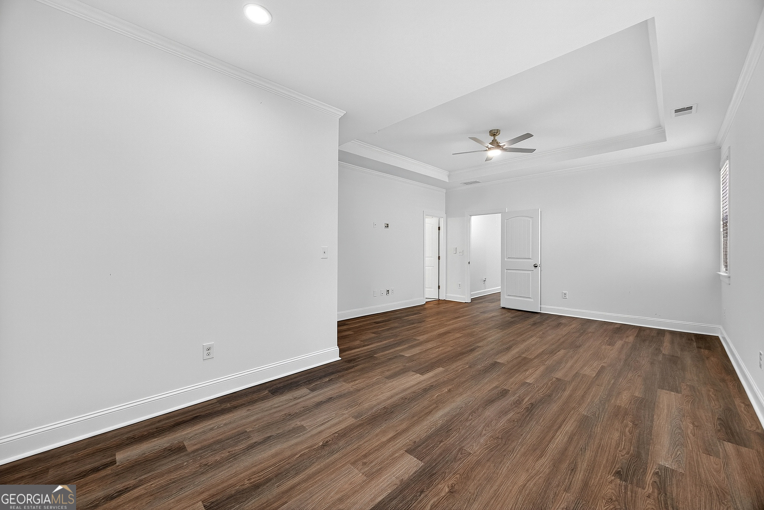 712 Avondale Hills Drive Decatur, GA 30032 - Photo 22 of 29 wooden floor in an empty room