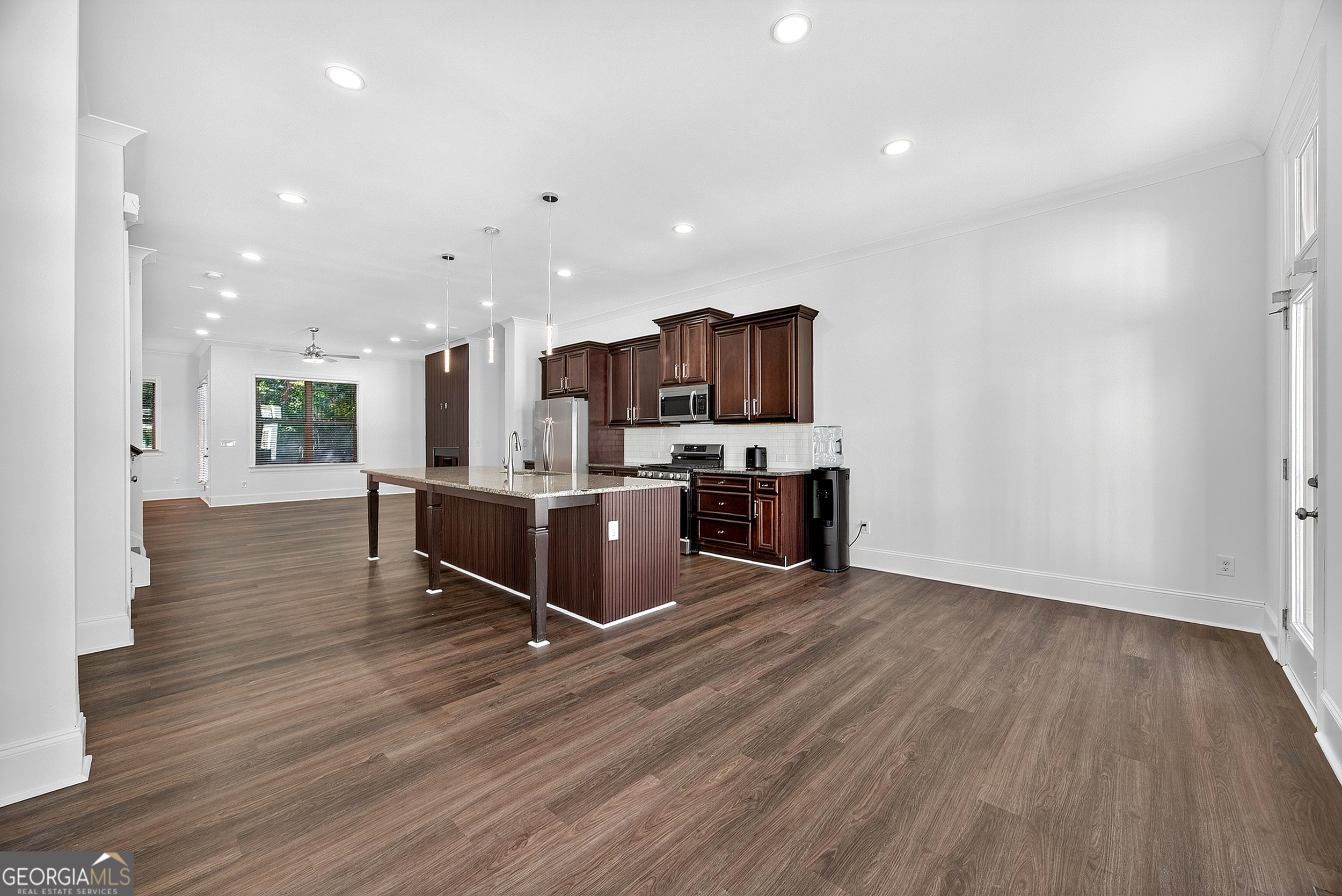 712 Avondale Hills Drive Decatur, GA 30032 - Photo 6 of 29