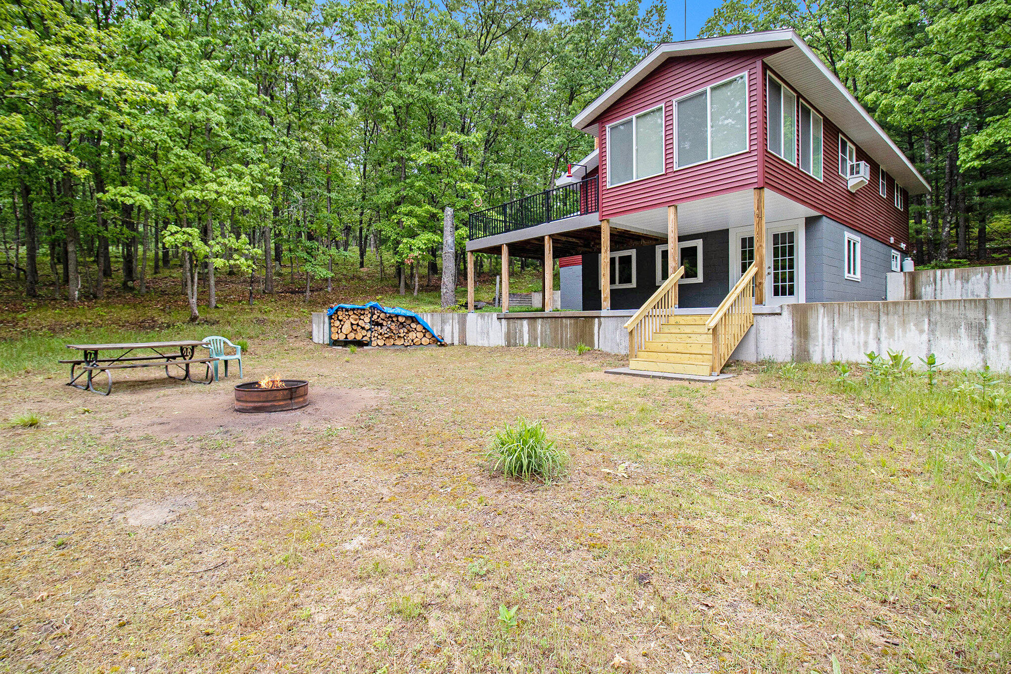 8727 South Hayes Road Baldwin, MI 49304 - Photo 3 of 33 Nice Yard