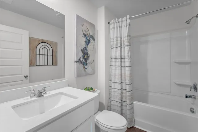 $367,990 | 1042 Lakes Boulevard, Brunswick, GA 31525