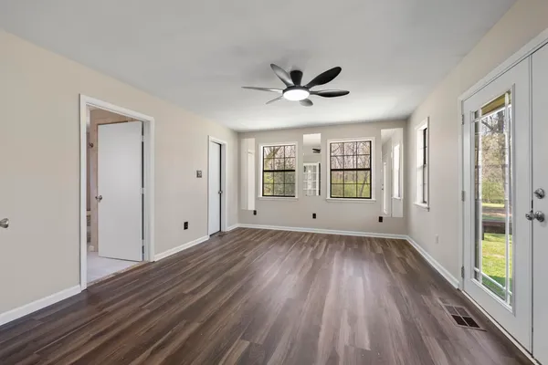 $475,000 | 330 Wildflower Drive, Somerville, TN 38068