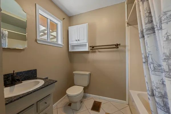 $475,000 | 330 Wildflower Drive, Somerville, TN 38068