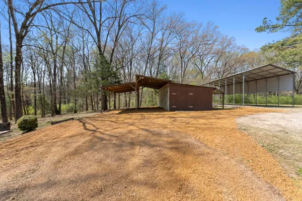 $475,000 | 330 Wildflower Drive, Somerville, TN 38068