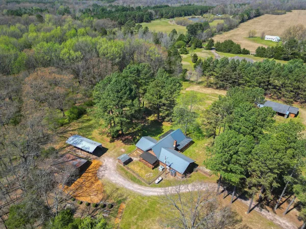 $475,000 | 330 Wildflower Drive, Somerville, TN 38068