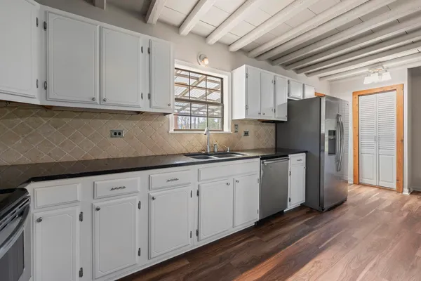 $475,000 | 330 Wildflower Drive, Somerville, TN 38068