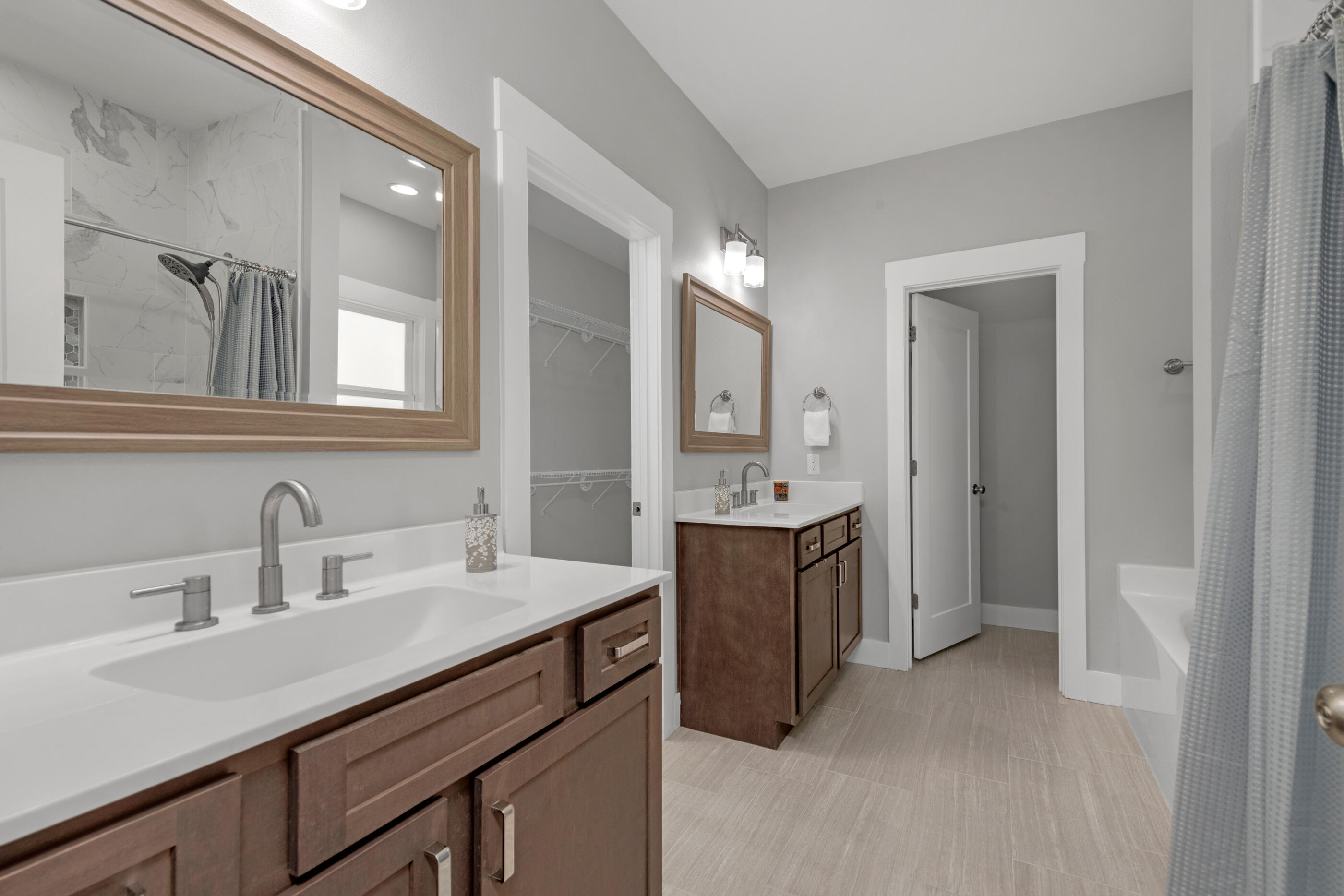 1504 West Ponderosa Road Fort Walton Beach, FL 32547 - Photo 29 of 51 a bathroom with a sink double vanity and a mirror