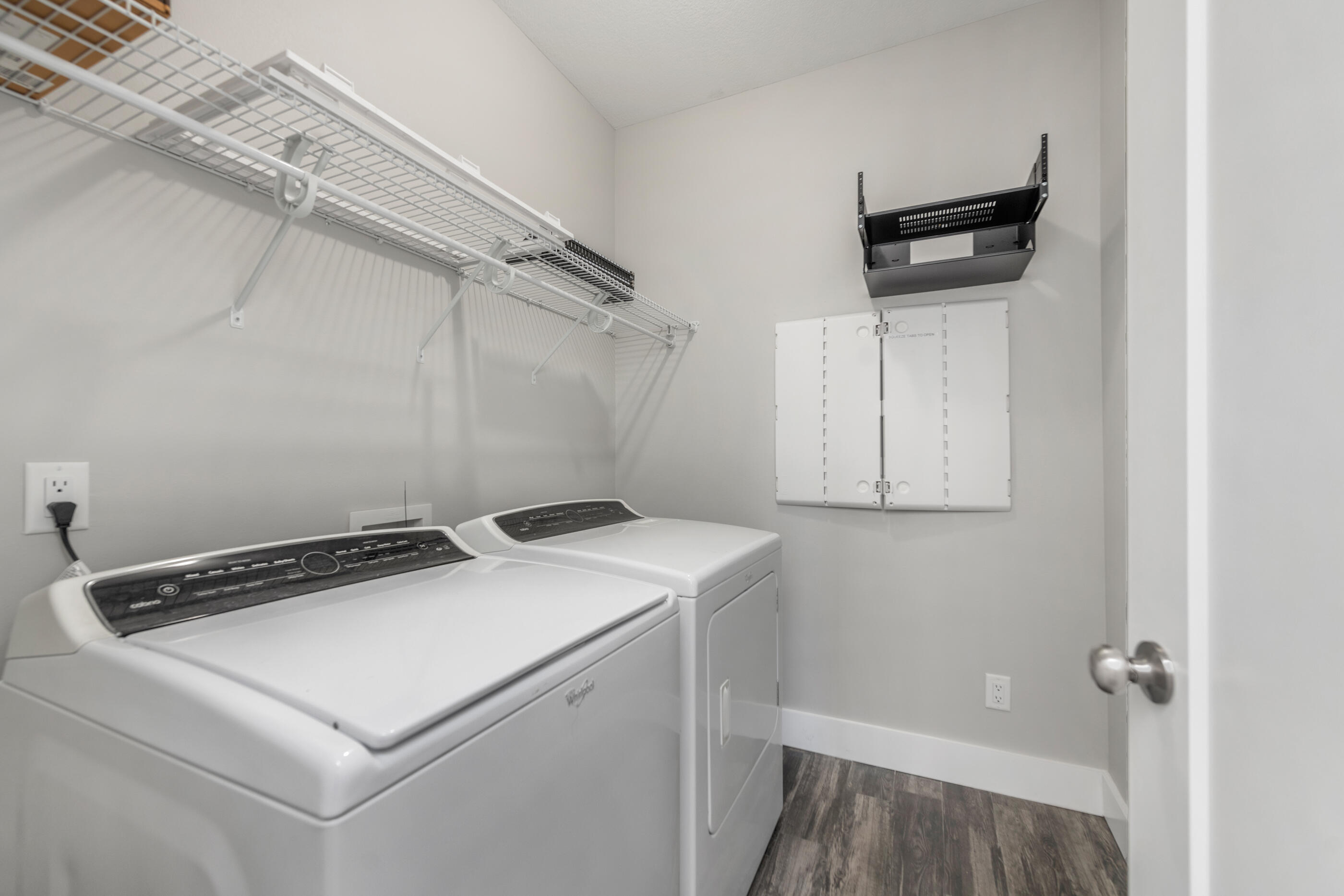 1504 West Ponderosa Road Fort Walton Beach, FL 32547 - Photo 47 of 51 a utility room with dryer and washer