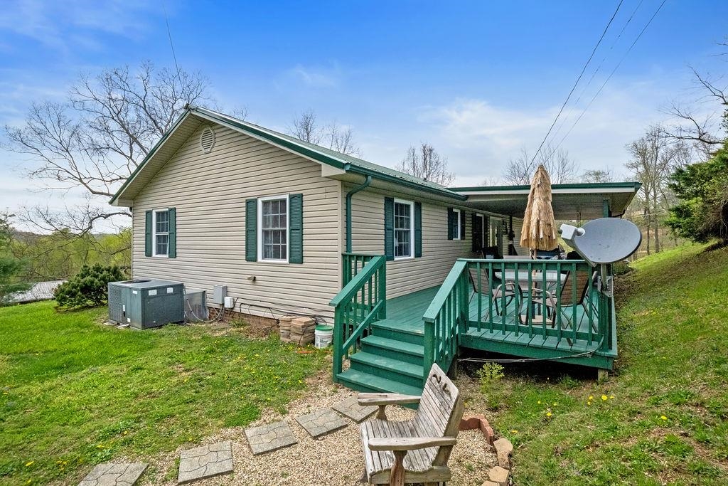 58 Valleyview Road Grayson, KY 41143 - Photo 2 of 19 Gallery Image 2