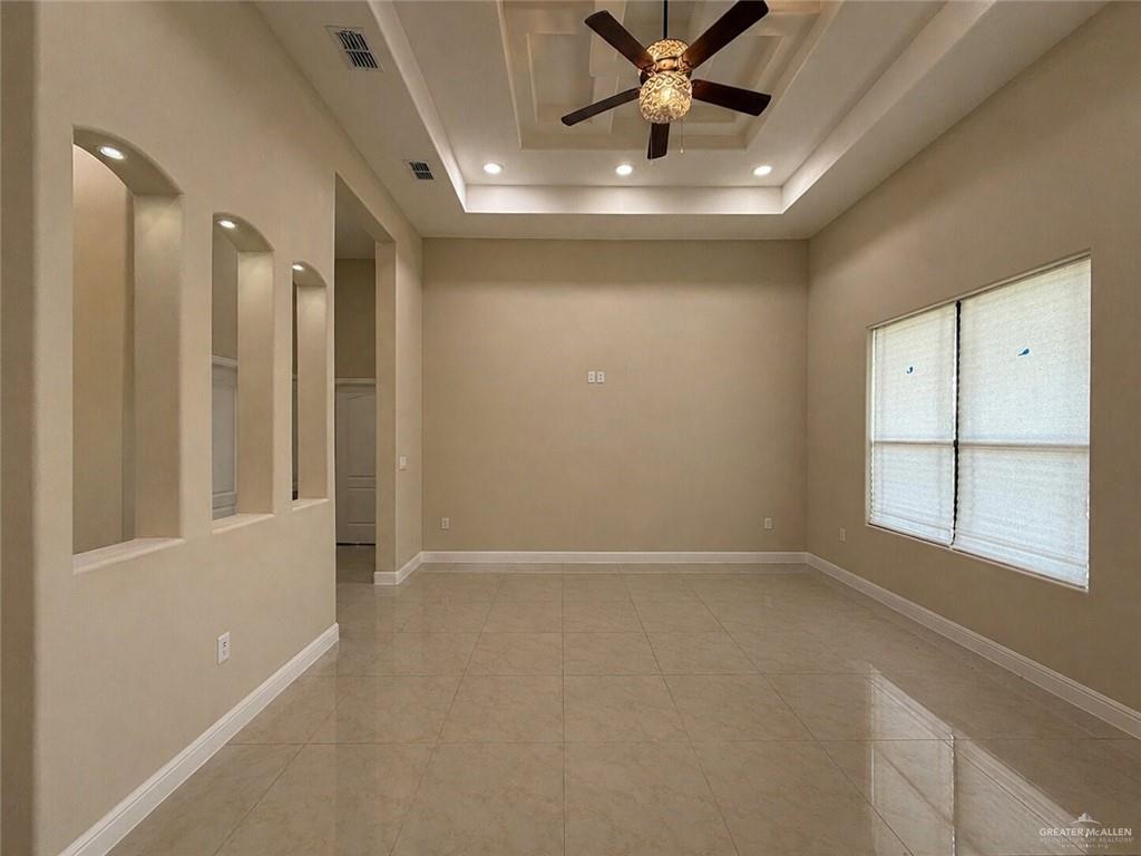 1621 Agualeguas Street Roma, TX 78584 - Photo 3 of 15