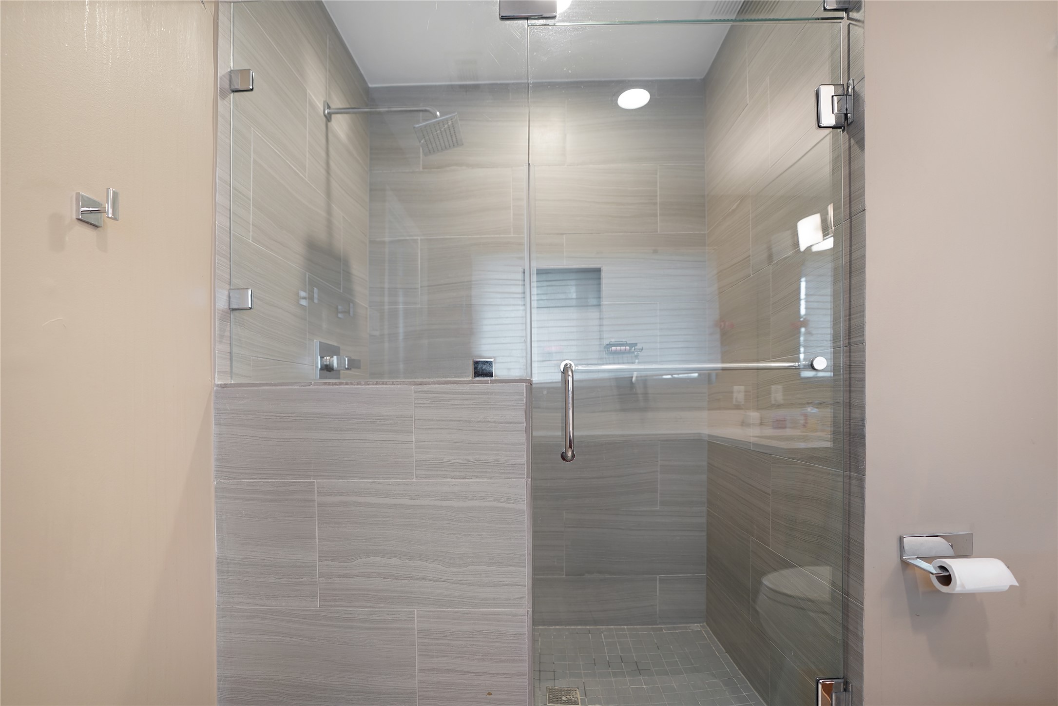 5643 Terwilliger Way Houston, TX 77056 - Photo 19 of 30