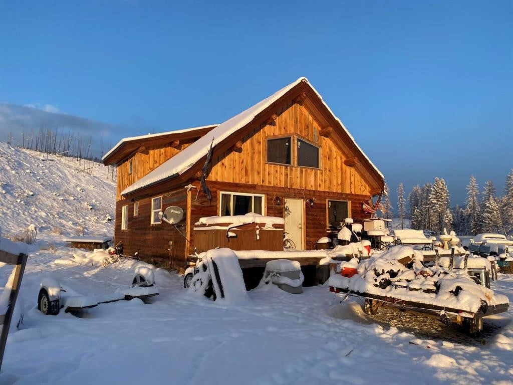 Cabin on 20 acres