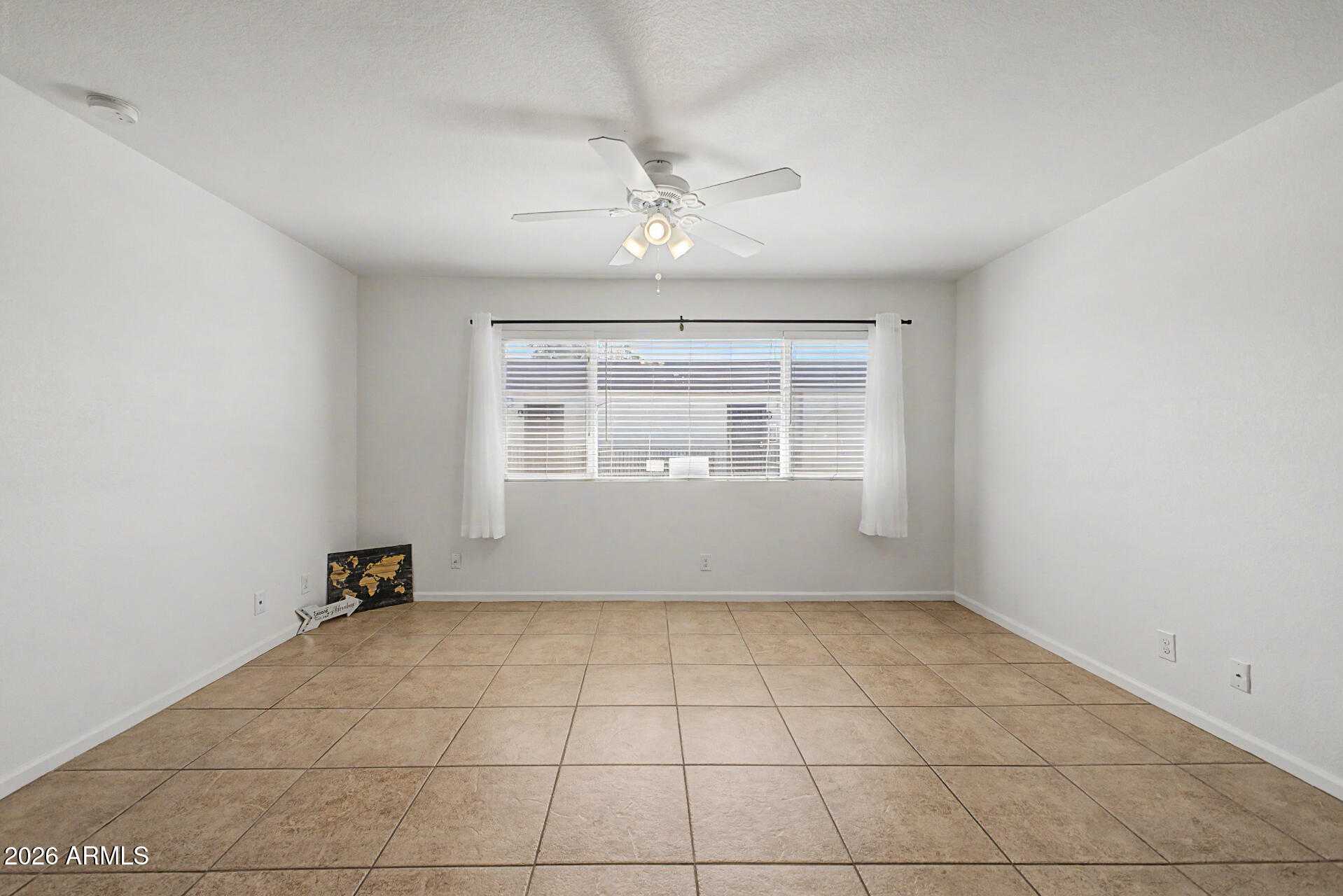 424 West Brown Road, Unit 225 Mesa, AZ 85201 - Photo 4 of 29 08-Brown