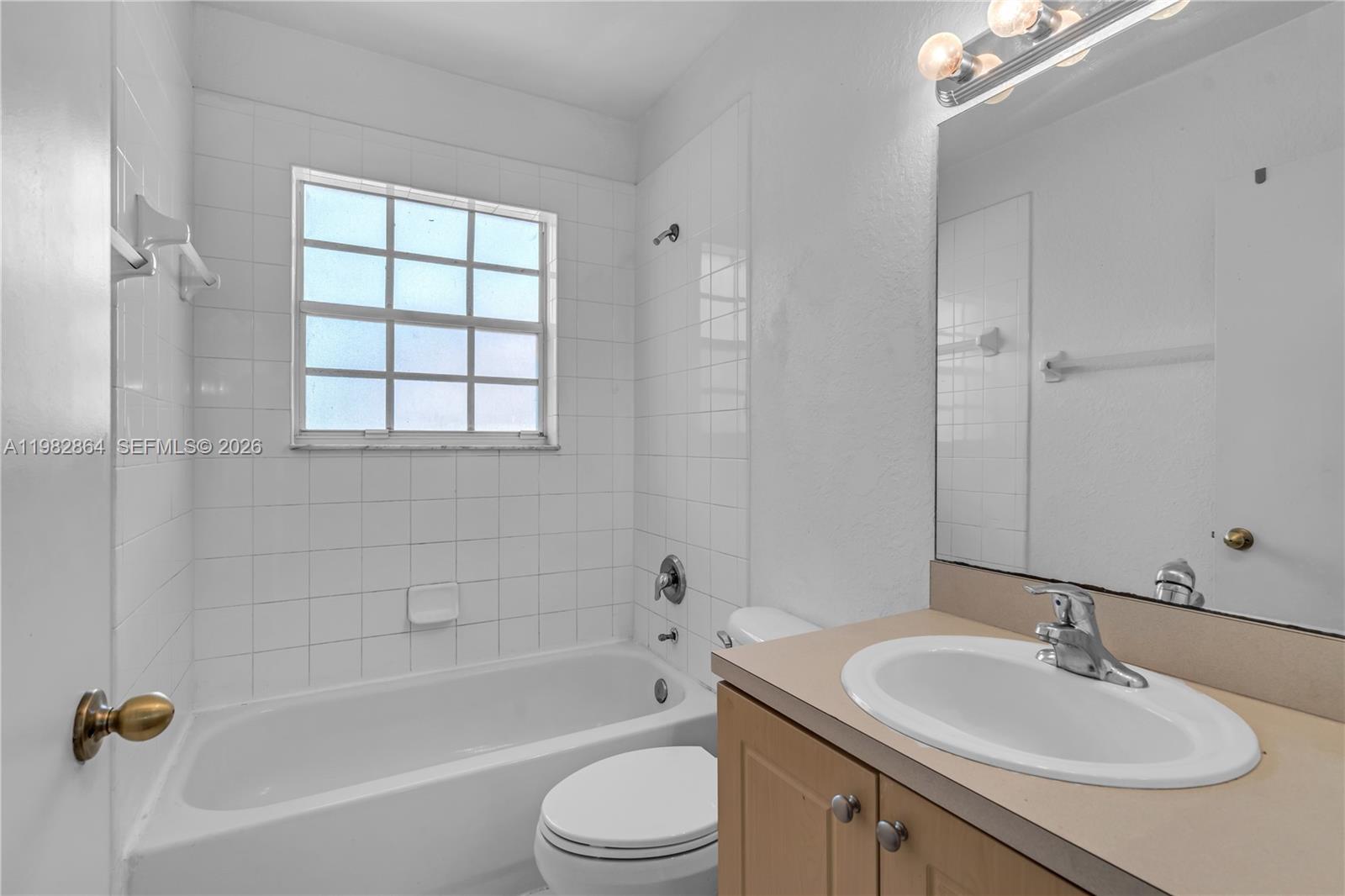 2400 Southwest 87th Way Miramar, FL 33025 - Photo 20 of 36