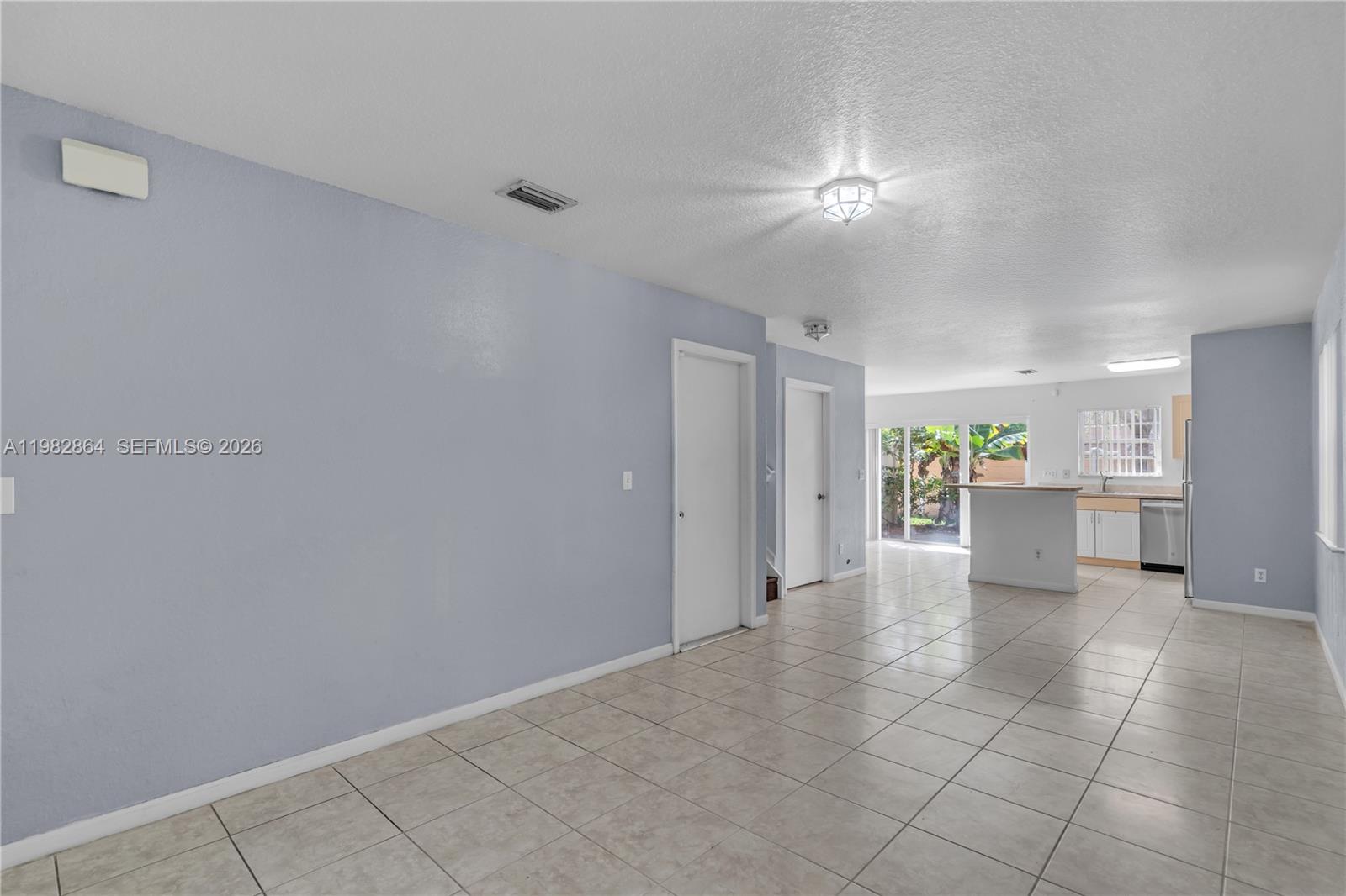 2400 Southwest 87th Way Miramar, FL 33025 - Photo 6 of 36