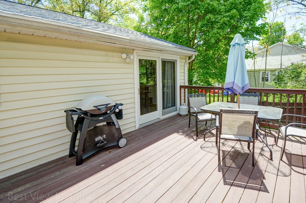 12 Woodbine Road Billerica, MA 01821 - Photo 21 of 26 Gallery Image 21