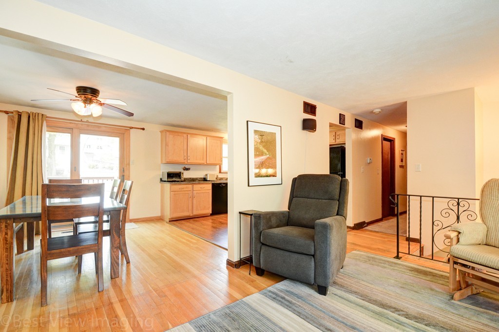 12 Woodbine Road Billerica, MA 01821 - Photo 9 of 26 Gallery Image 9
