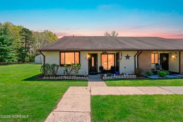 $350,000 | 47 Wild Turkey Way, Unit A, Manalapan, NJ 07726