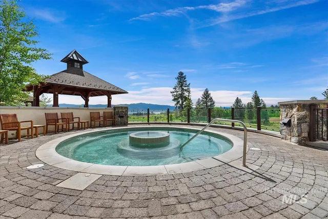$849,000 | 25 Golden Bar Court, Donnelly, ID 83615