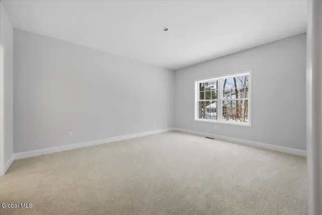 $698,000 | 14 Wellington Court, Clifton Park, NY 12065