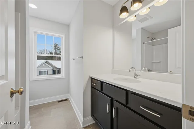 $698,000 | 14 Wellington Court, Clifton Park, NY 12065