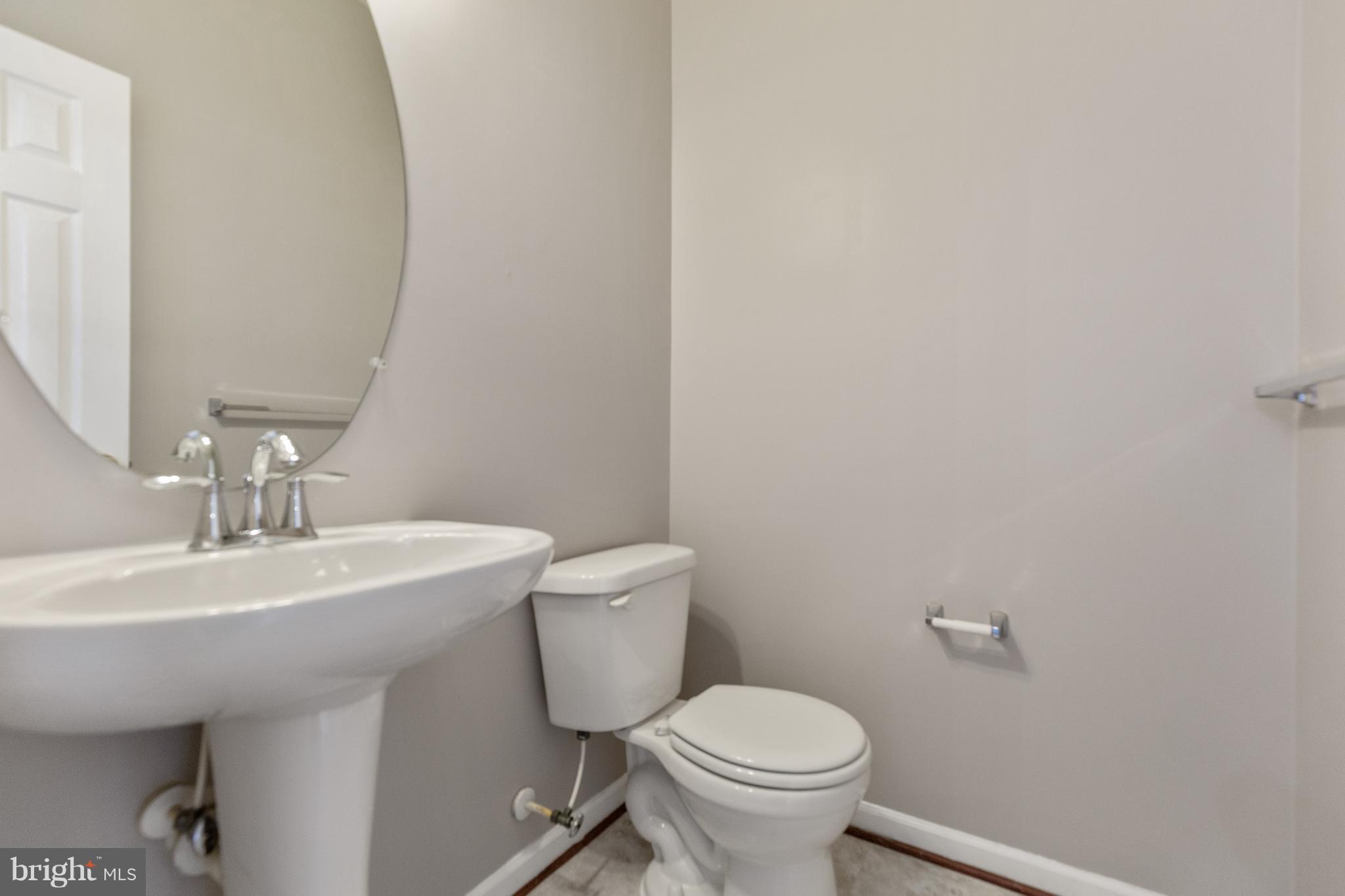 1007 Hickam Road Baltimore, MD 21220 - Photo 19 of 30 Bath