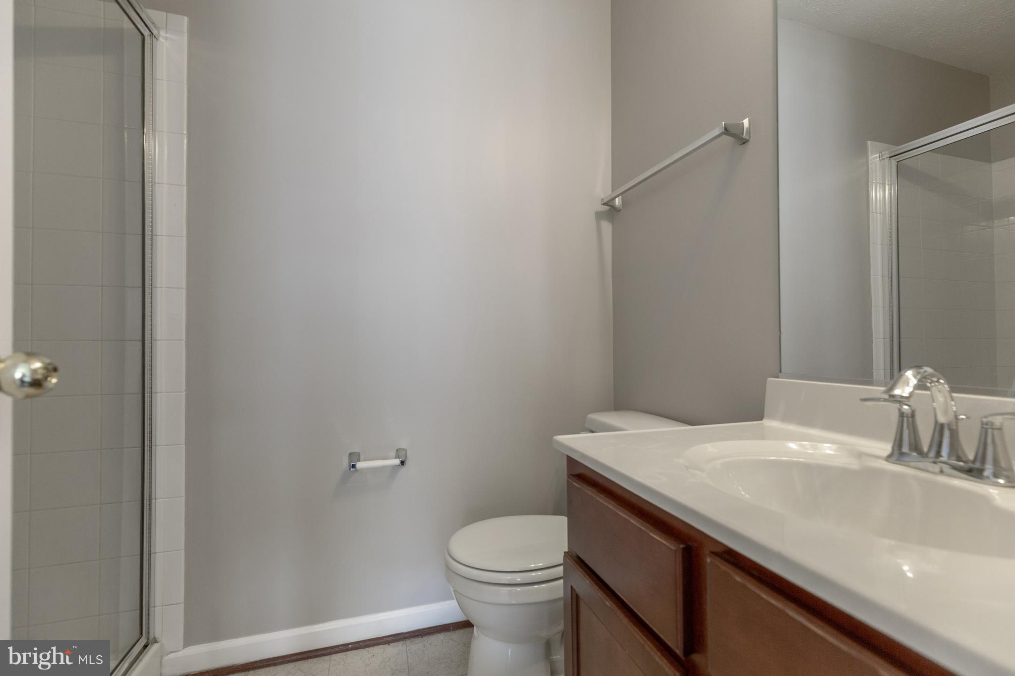 1007 Hickam Road Baltimore, MD 21220 - Photo 20 of 30 Bath