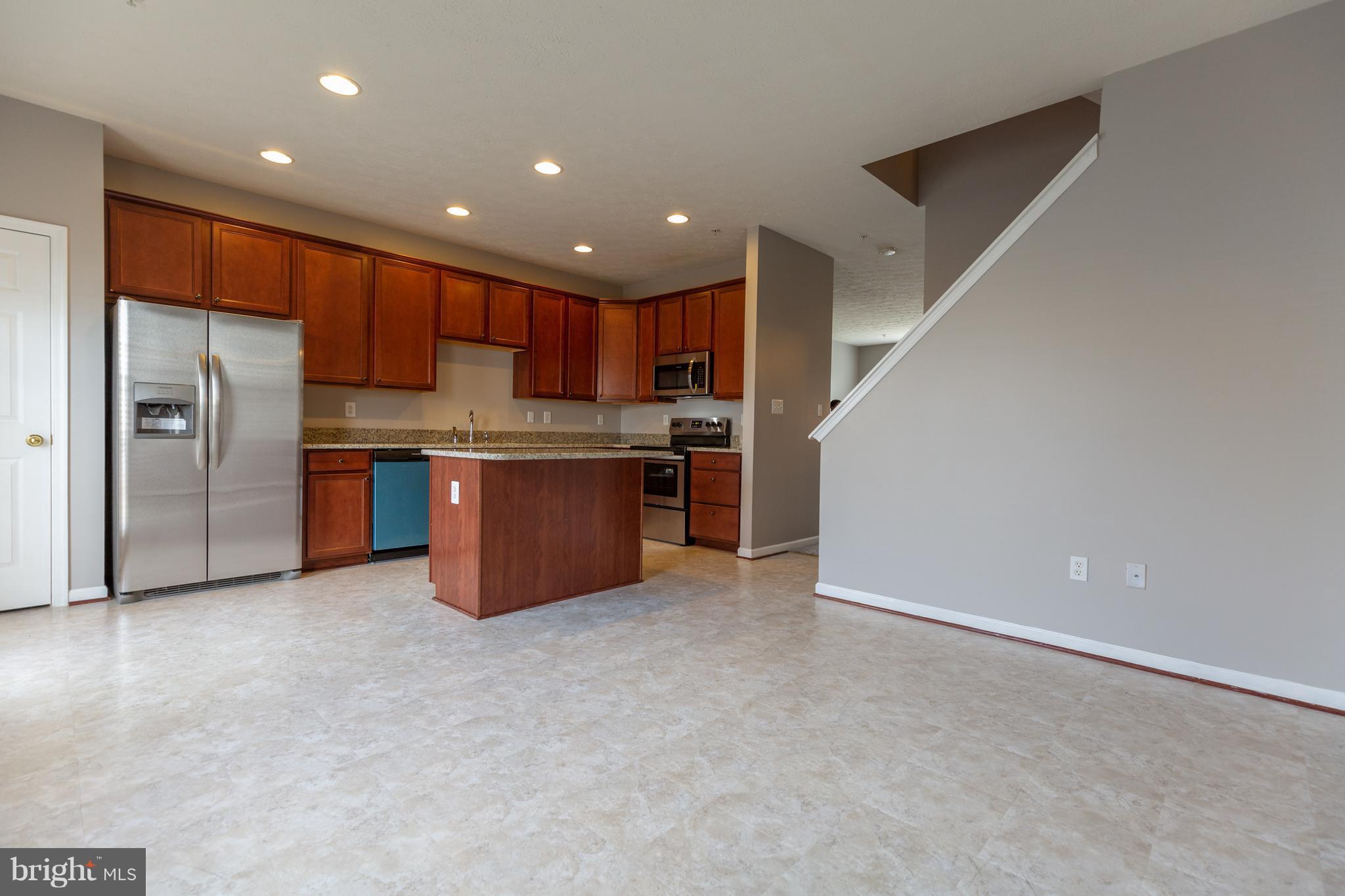 1007 Hickam Road Baltimore, MD 21220 - Photo 3 of 30 Kitchen