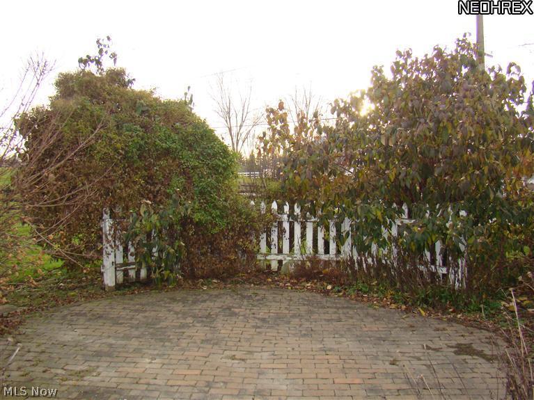 15389 Newcomb Road Middlefield, OH 44062 - Photo 14 of 15