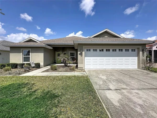 $440,000 | 30454 Island Club Drive, Tavares, FL 32778