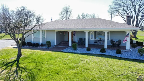 $569,000 | 20 Lakeshore Drive, Emporia, KS 66801