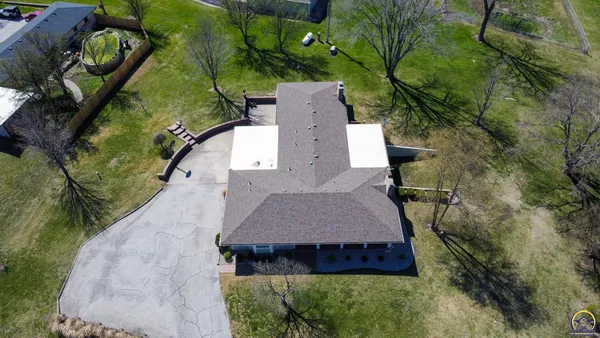 $569,000 | 20 Lakeshore Drive, Emporia, KS 66801
