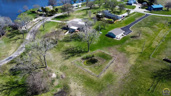 $569,000 | 20 Lakeshore Drive, Emporia, KS 66801
