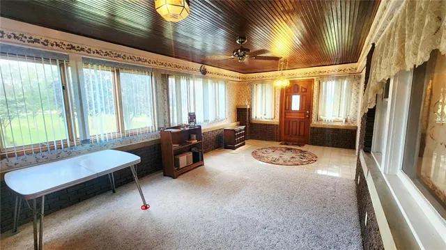 $685,000 | 173 North 7th Highway, Girard, KS 66743