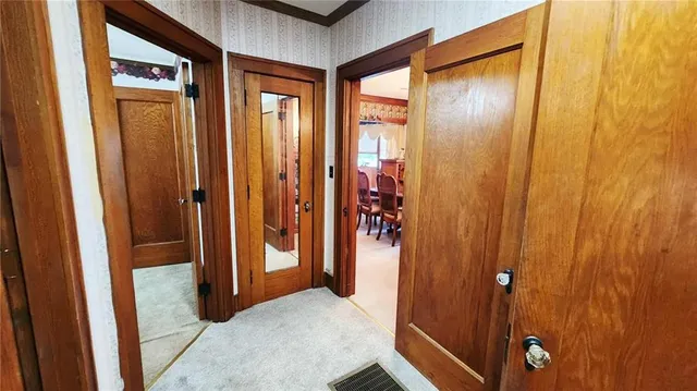 $685,000 | 173 North 7th Highway, Girard, KS 66743