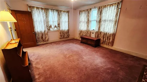 $685,000 | 173 North 7th Highway, Girard, KS 66743
