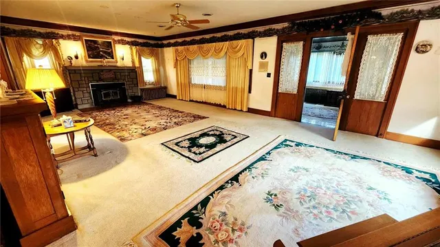 $685,000 | 173 North 7th Highway, Girard, KS 66743