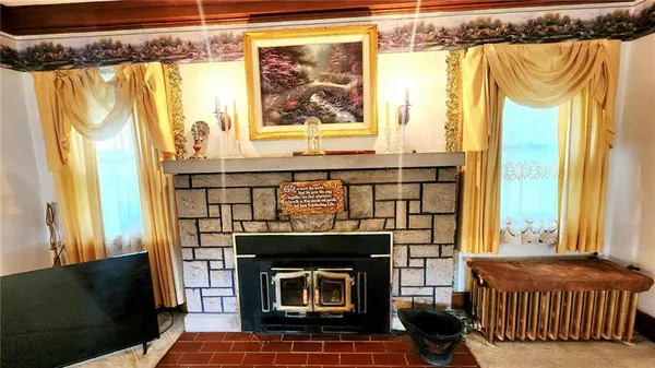 $685,000 | 173 North 7th Highway, Girard, KS 66743