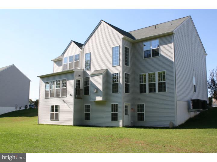 204 Sullivan Drive Mickleton, NJ 08056 - Photo 8 of 18 Exterior Back