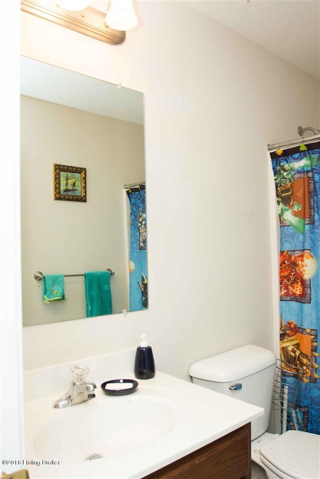 305 Nicholas Ridge Drive Elizabethtown, KY 42701 - Photo 20 of 34 large-10033889-30