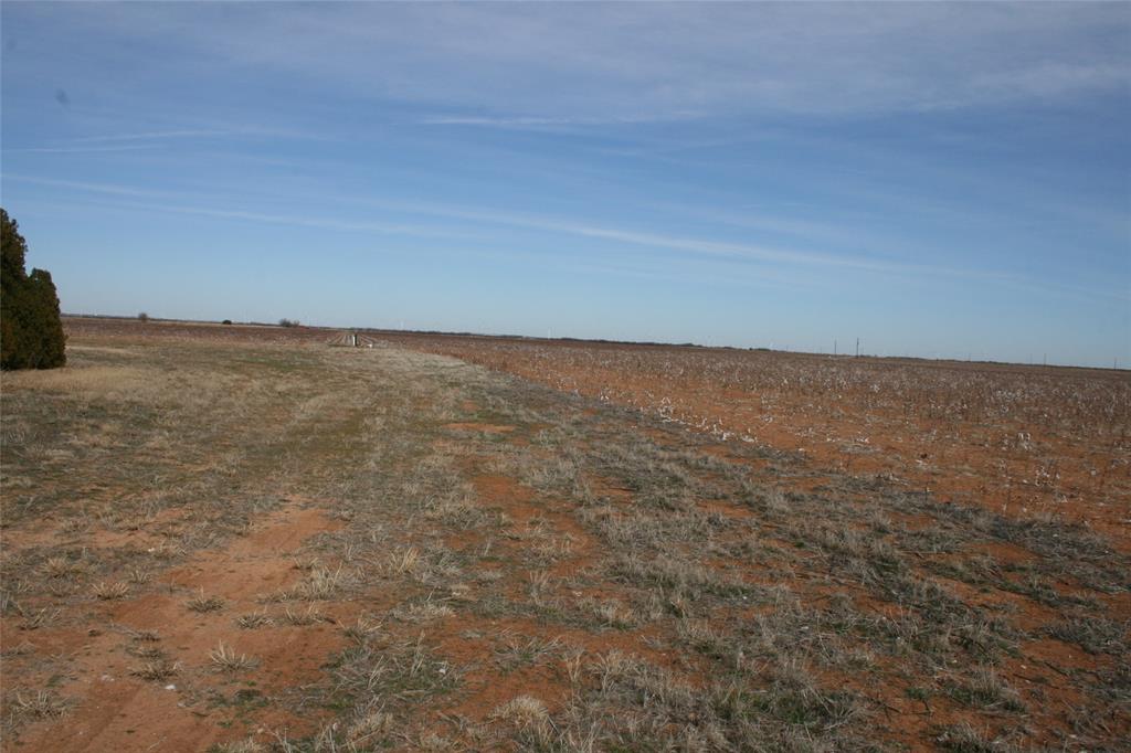 266 Fm266 Corner Goree, TX 76363 - Photo 18 of 27 a view of an ocean