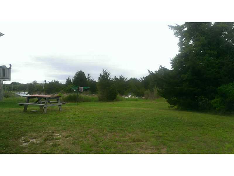15 Breach Drive Westerly, RI 02891 - Photo 6 of 25 Yard/Garden.