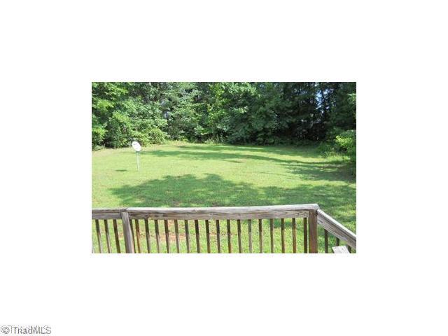 12 Cardinal Creek Road Thomasville, NC 27360 - Photo 16 of 16 Yard/Garden.