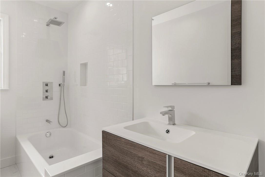 22 Long Meadow Road Bedford, NY 10506 - Photo 17 of 22