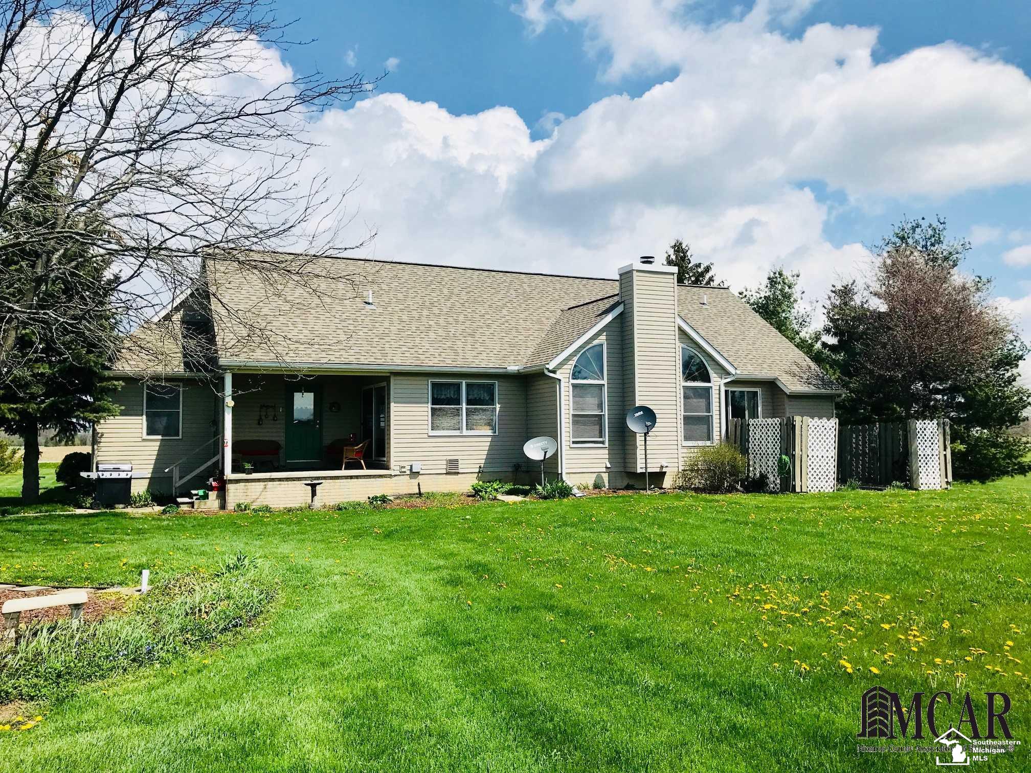 889 Yargerville Road Ida, MI 48140 - Photo 3 of 22