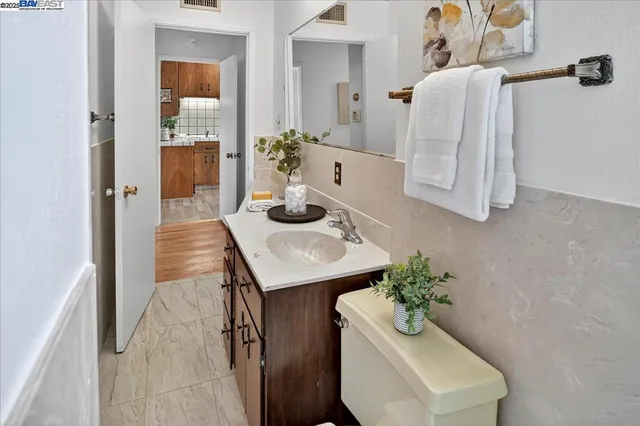 $799,000 | 2027 Pacific Avenue, San Leandro, CA 94577