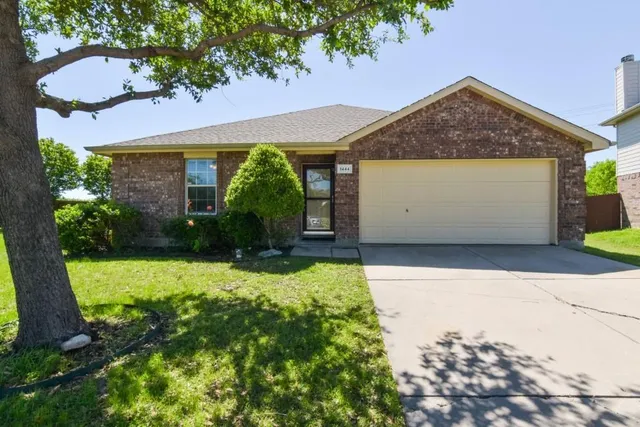 $2,450 | 1444 Sun Breeze Drive, Little Elm, TX 75068