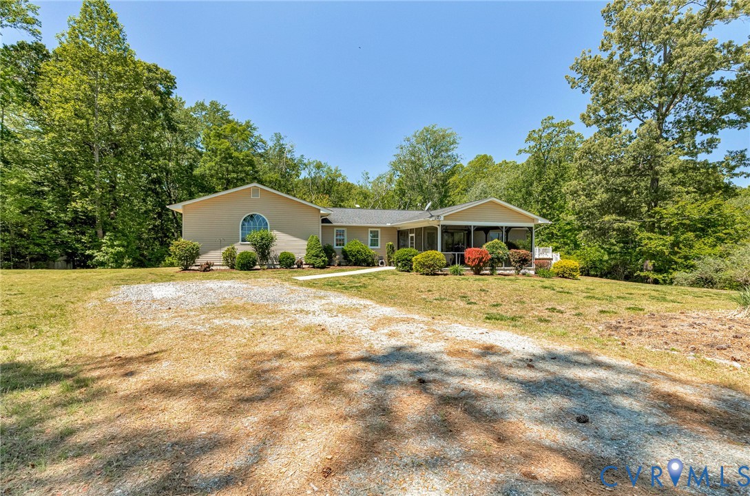 102 Riverside Drive Center Cross, VA 22437 - Photo 5 of 60