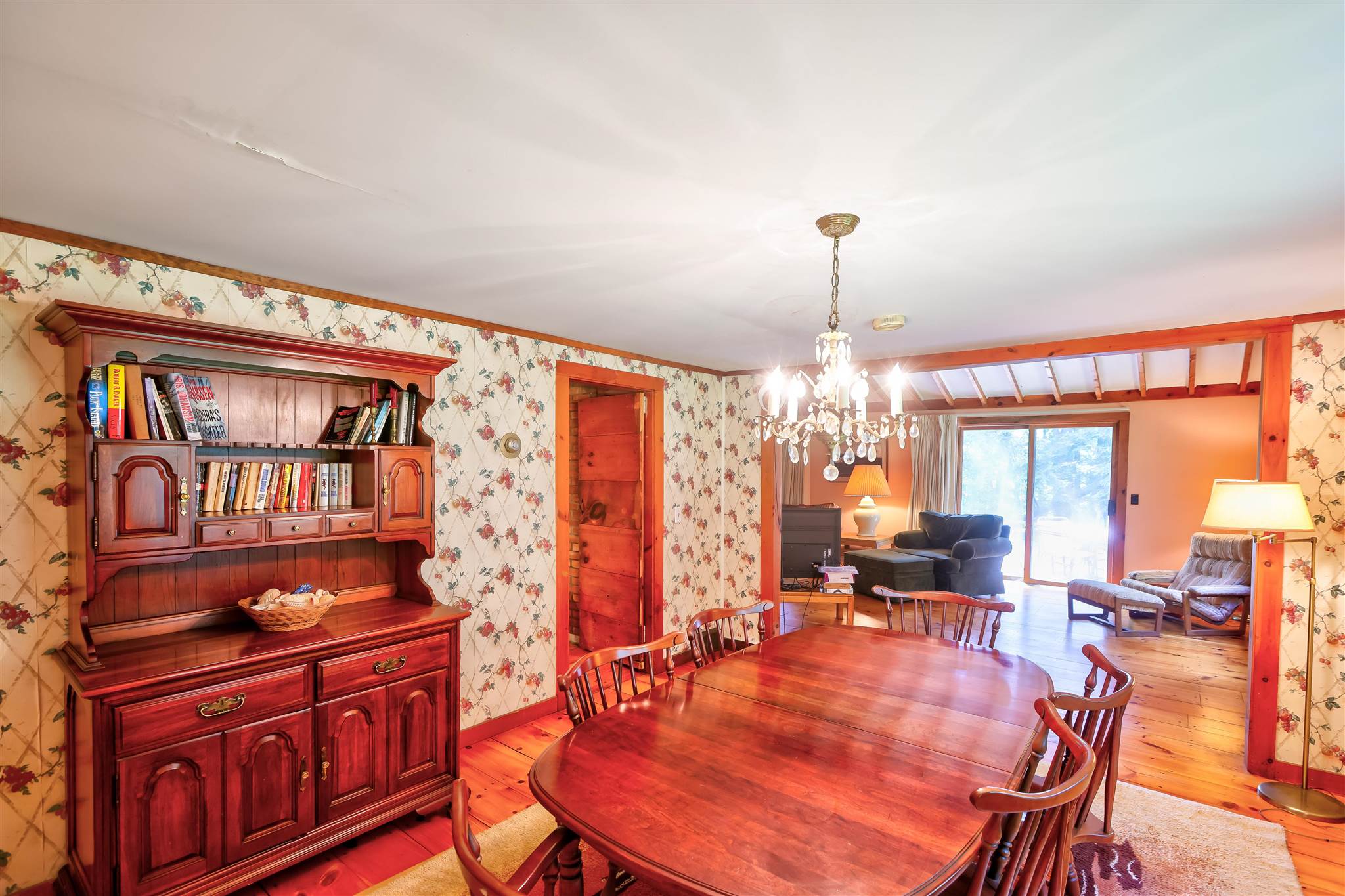 3674 Mountain Road Stowe, VT 05672 - Photo 11 of 28 Gallery Image 11