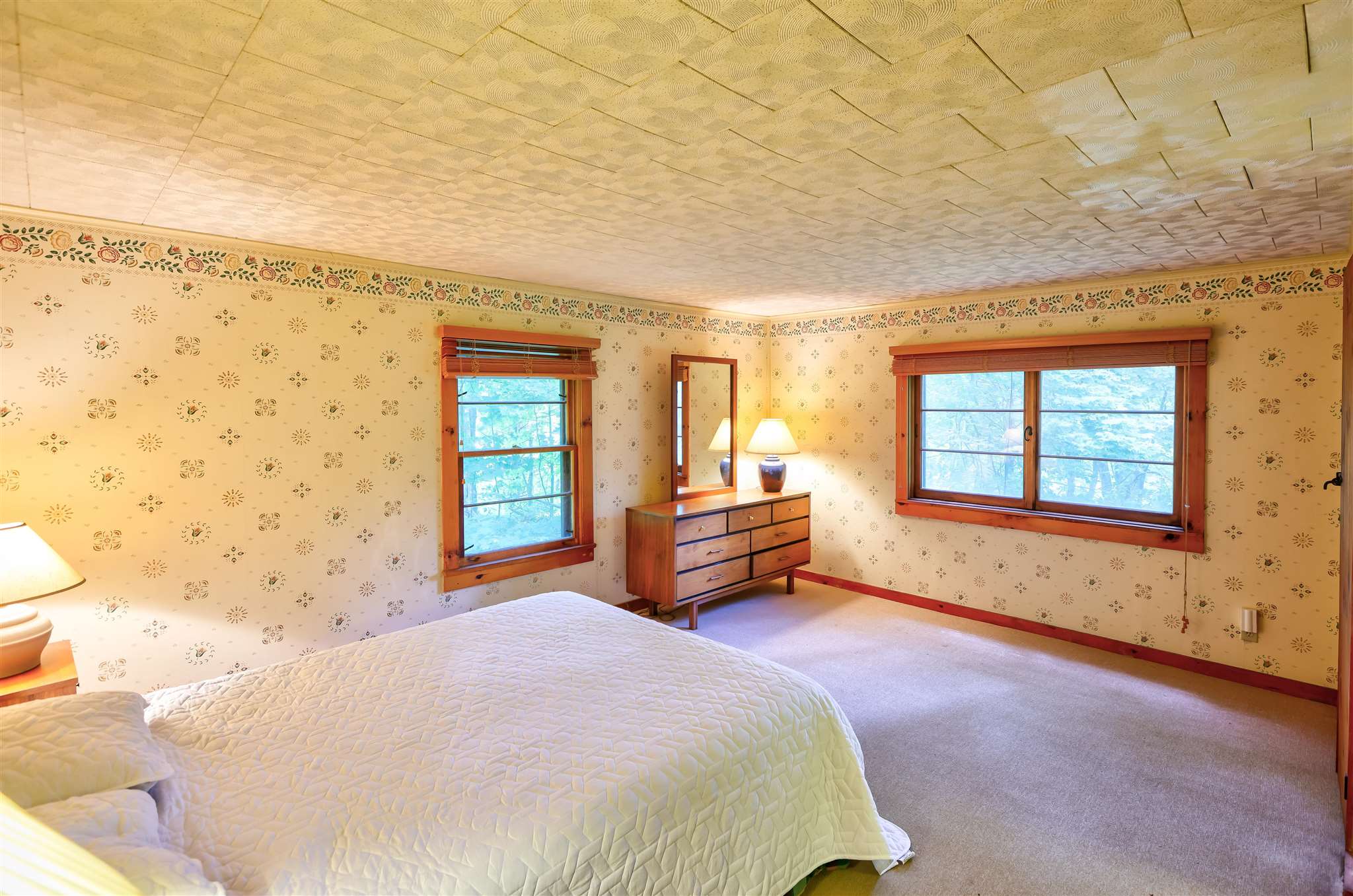 3674 Mountain Road Stowe, VT 05672 - Photo 12 of 28 Gallery Image 12